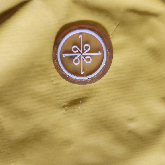 All animals cat dog yellow raincoat brand Good 2 Go - Picture 5 of 14